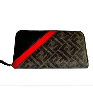 FENDI VITELLO LIBERTY WALLET